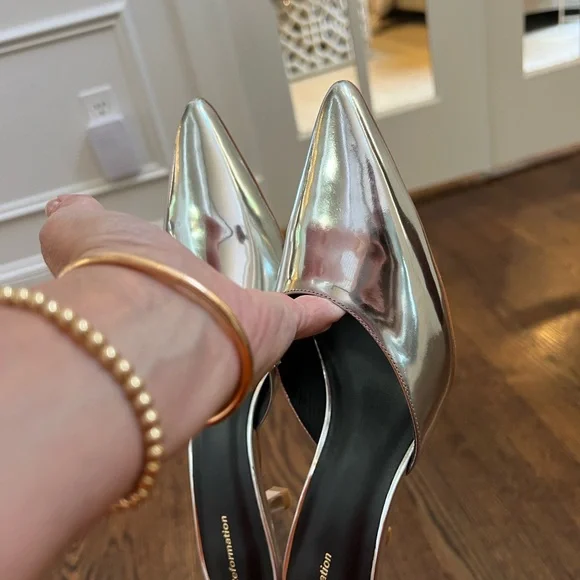 NWT and bags Reformation kitten heel mule in silver mirror! Size 9 (runs small) - Picture 6 of 8